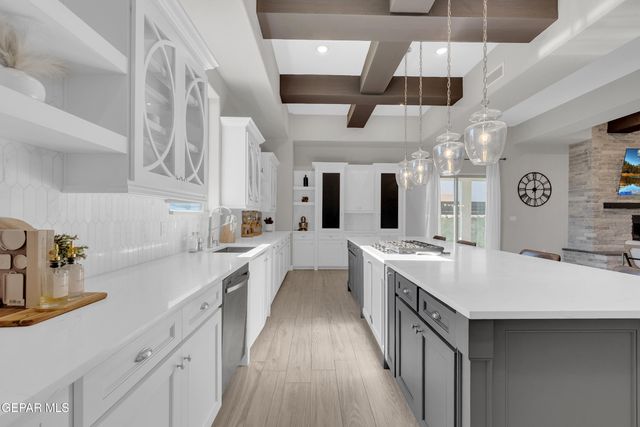 14608 Pebble Hills Boulevard, El Paso, TX 79938