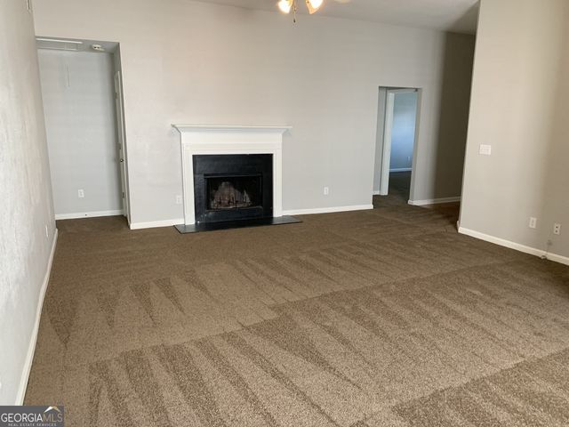 165 Lakeside Point, Covington, GA 30016