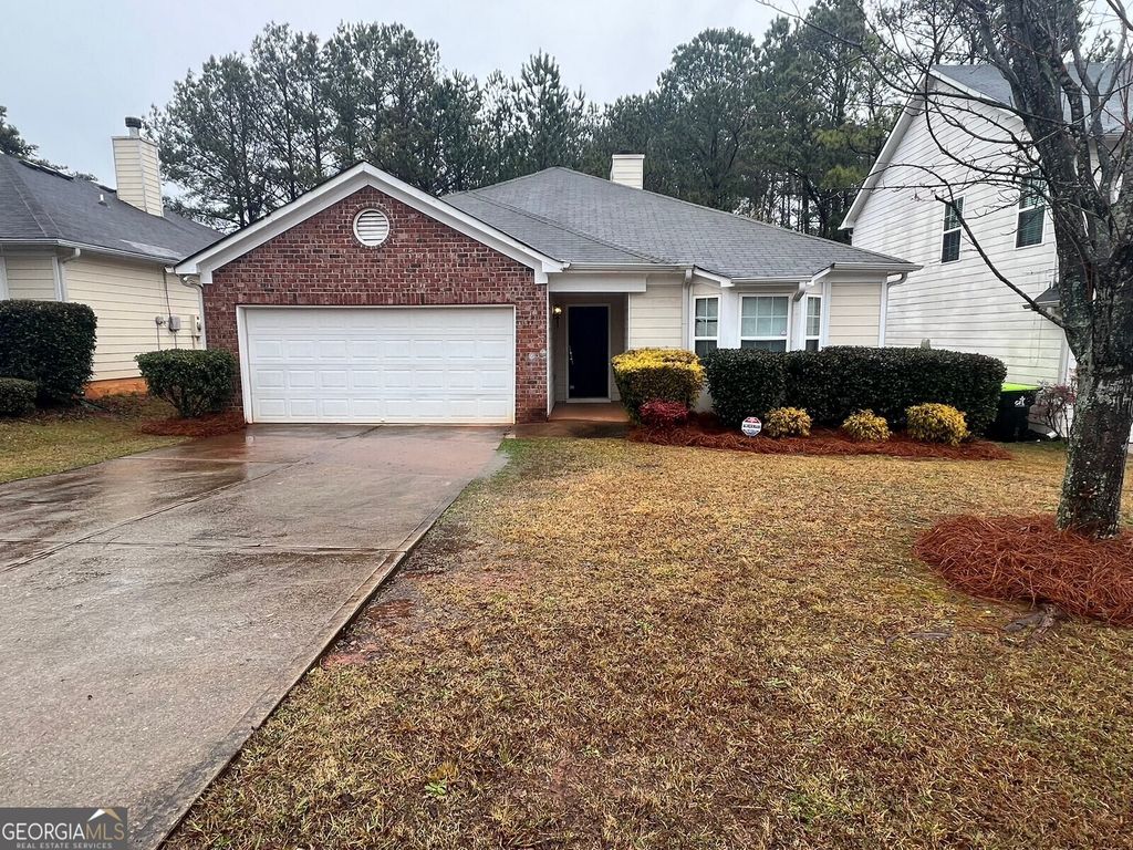 165 Lakeside Point, Covington, GA 30016