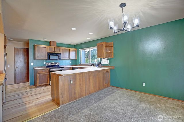 283 Meadow Drive, Camano Island, WA 98282