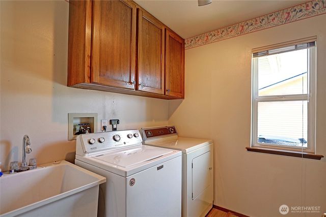 283 Meadow Drive, Camano Island, WA 98282