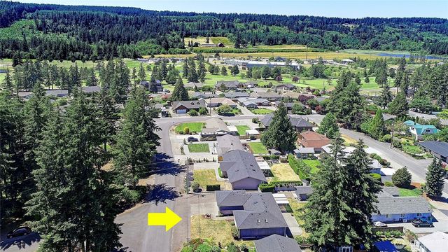 283 Meadow Drive, Camano Island, WA 98282