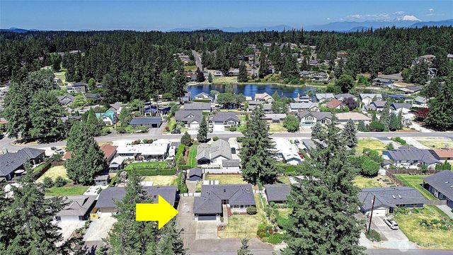 283 Meadow Drive, Camano Island, WA 98282