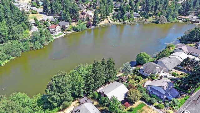 283 Meadow Drive, Camano Island, WA 98282