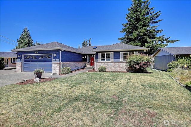 283 Meadow Drive, Camano Island, WA 98282