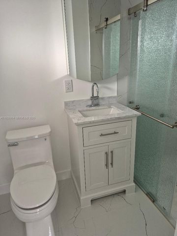 4320 SW 98th Ct, Miami, FL 33165