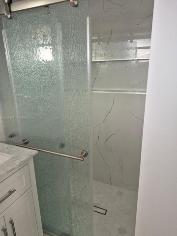 4320 SW 98th Ct, Miami, FL 33165