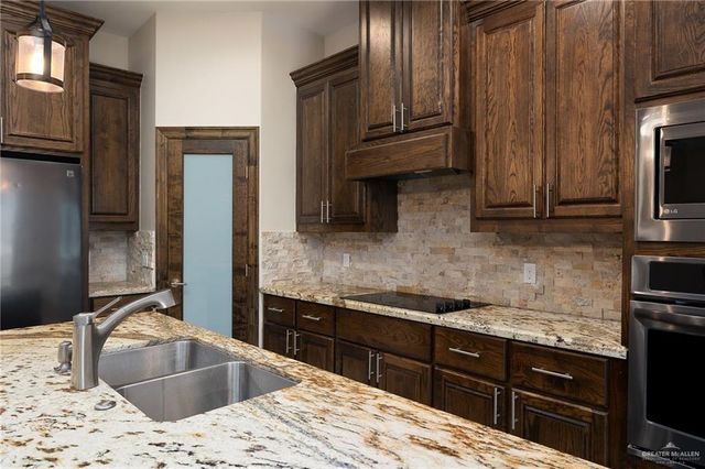 13921 N 36th Street, Mcallen, TX 78504