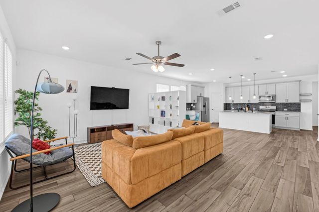 1325 Tan Gable Ln, Katy, TX 77493