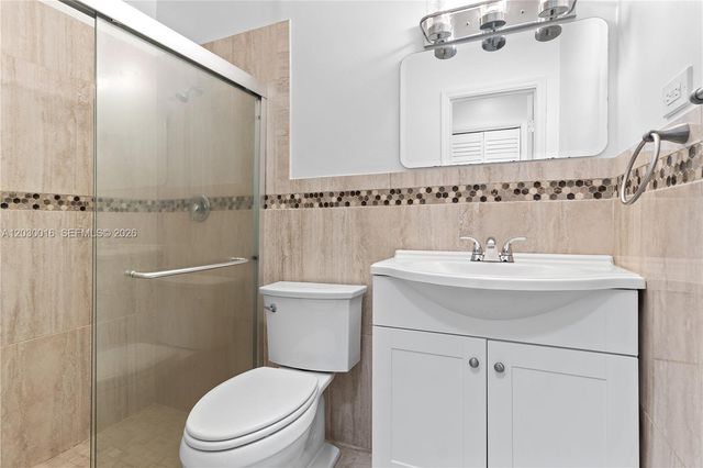 204 NW 1st St 204, Boynton Beach, FL 33435