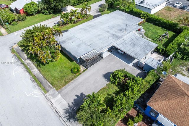 204 NW 1st St 204, Boynton Beach, FL 33435
