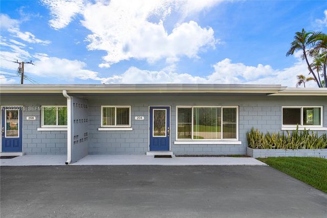 204 NW 1st St 204, Boynton Beach, FL 33435