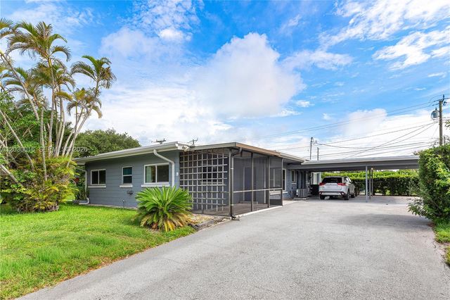 204 NW 1st St 204, Boynton Beach, FL 33435