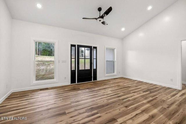 486 Pistole Rd, Sparta, TN 38583