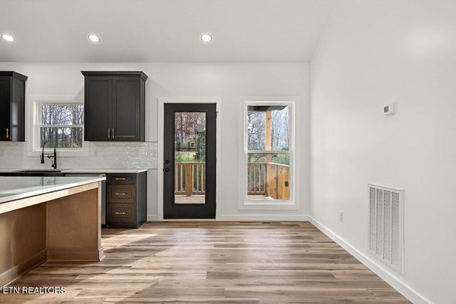 486 Pistole Rd, Sparta, TN 38583