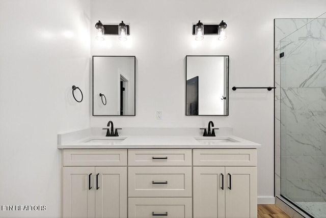 486 Pistole Rd, Sparta, TN 38583