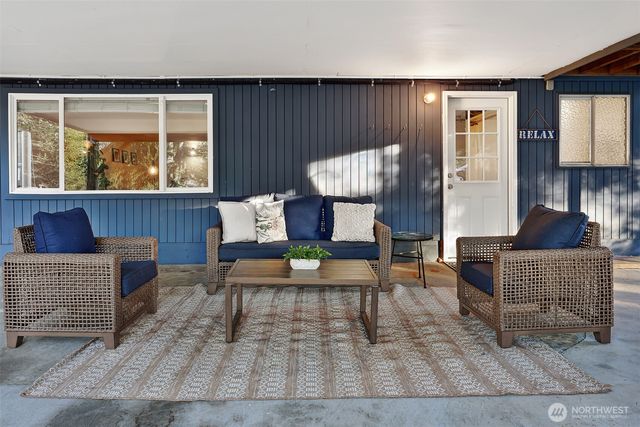 17035 12th Avenue NE, Shoreline, WA 98155