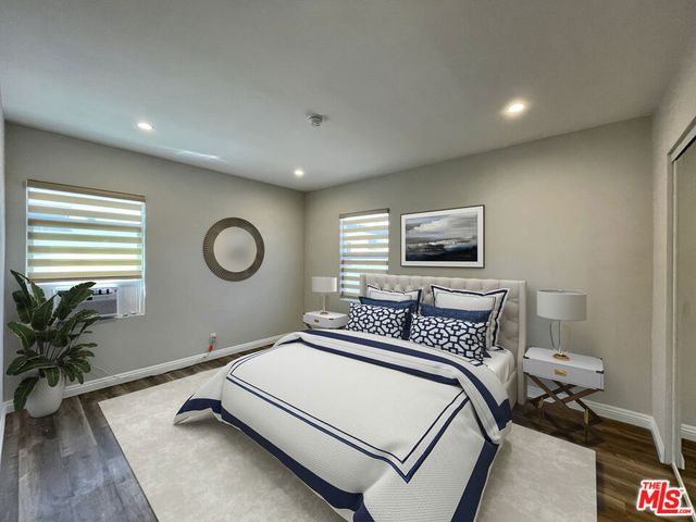 2012 S Holt Avenue, Los Angeles, CA 90034