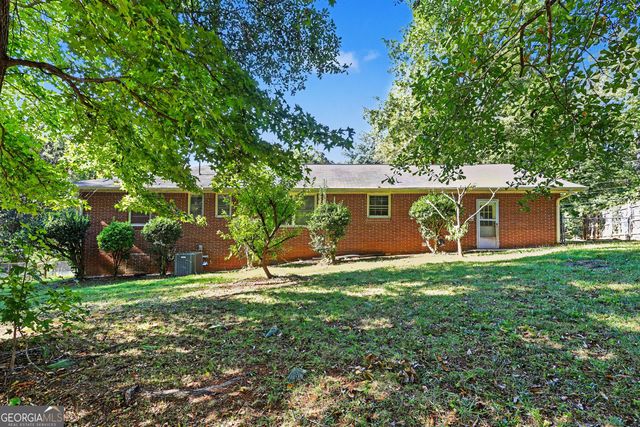 6663 Peacock Boulevard, Morrow, GA 30260