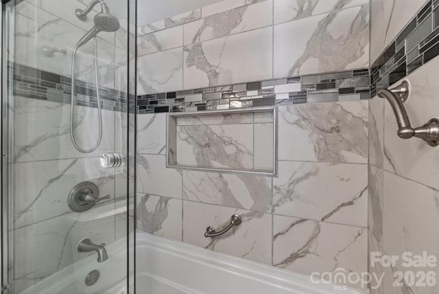 254 N Shoreline Drive, New London, NC 28127