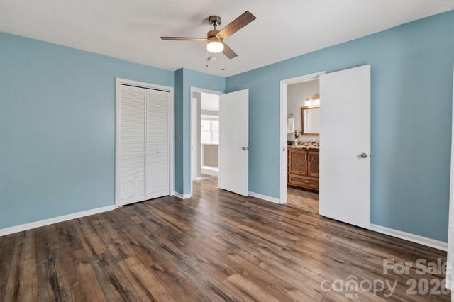 254 N Shoreline Drive, New London, NC 28127