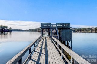 254 N Shoreline Drive, New London, NC 28127