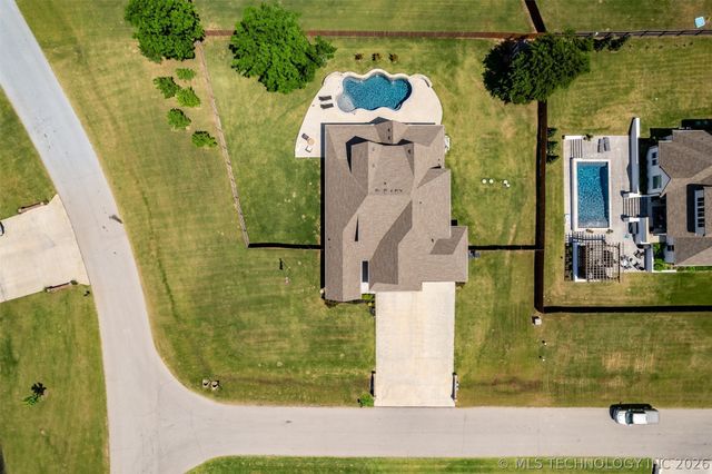 11801 S 31st West Avenue, Jenks, OK 74037