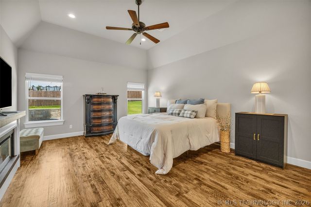 11801 S 31st West Avenue, Jenks, OK 74037