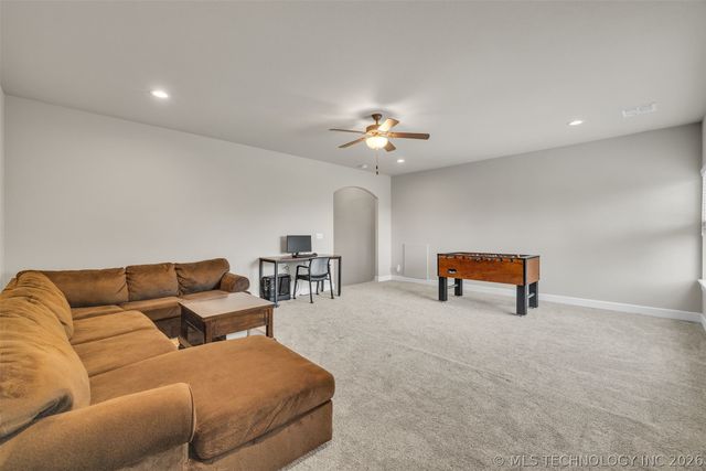 11801 S 31st West Avenue, Jenks, OK 74037
