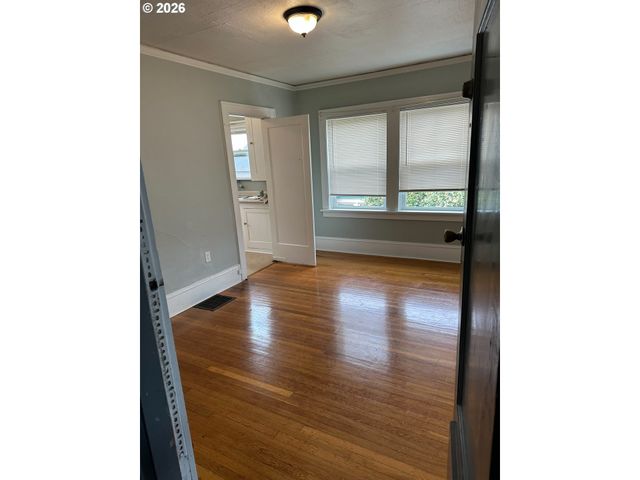 5203 Ne 16TH Ave, Portland, OR 97211