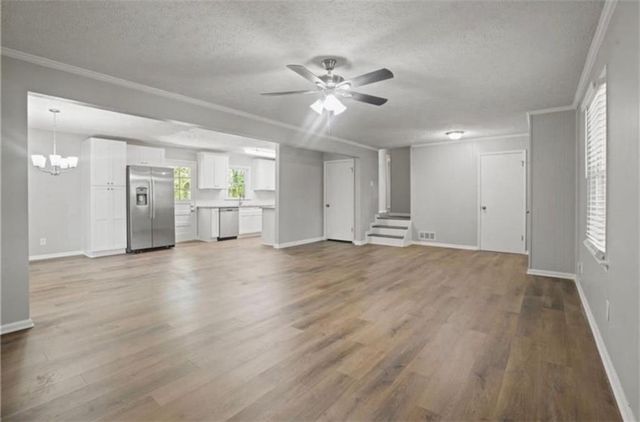703 Navaho Court, Woodstock, GA 30188