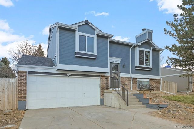 10966 W Bowles Place, Littleton, CO 80127