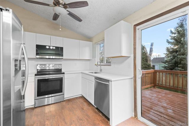 10966 W Bowles Place, Littleton, CO 80127