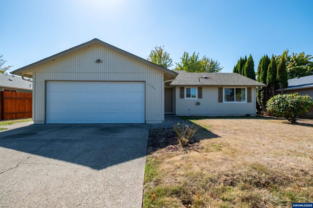 4380 Snowberry Dr NE, Salem, OR 97305
