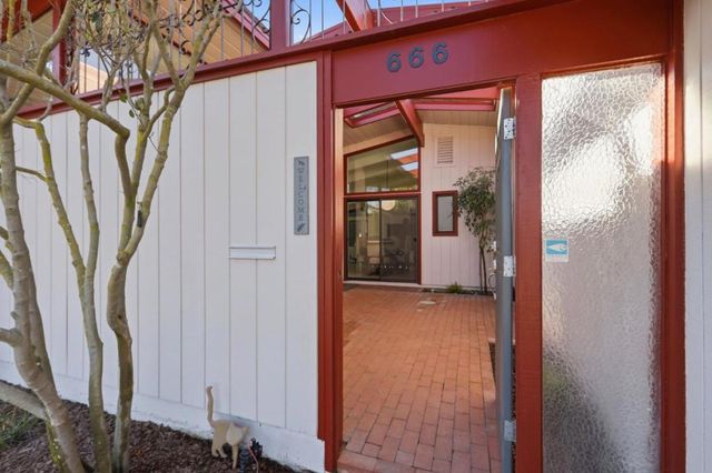 666 Ashbourne Drive, Sunnyvale, CA 94087