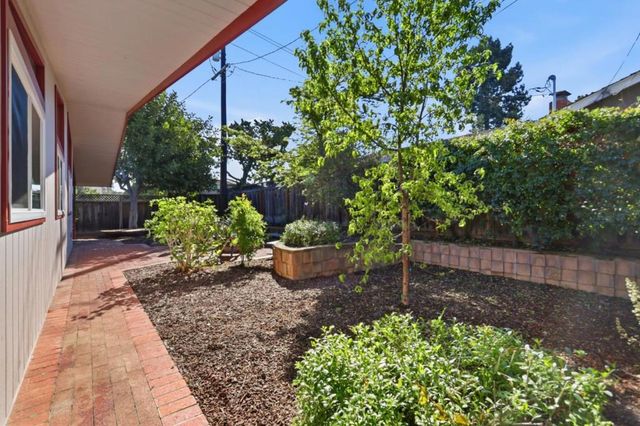 666 Ashbourne Drive, Sunnyvale, CA 94087