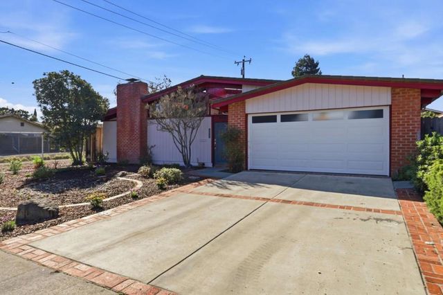 666 Ashbourne Drive, Sunnyvale, CA 94087