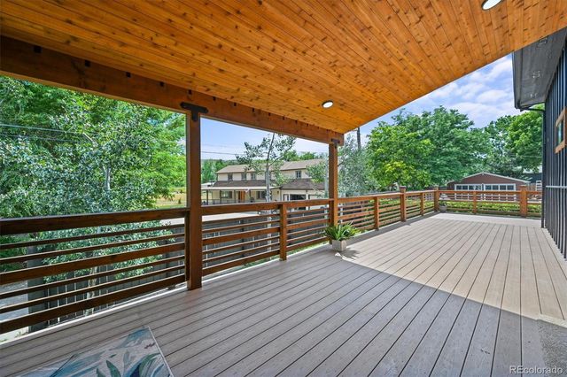 14950 W 32nd Avenue, Golden, CO 80401