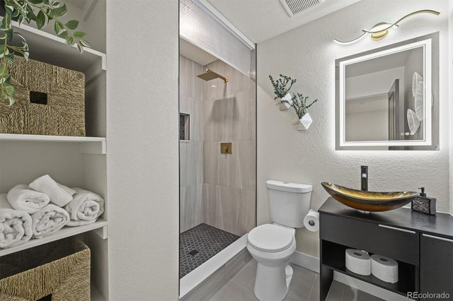 14950 W 32nd Avenue, Golden, CO 80401