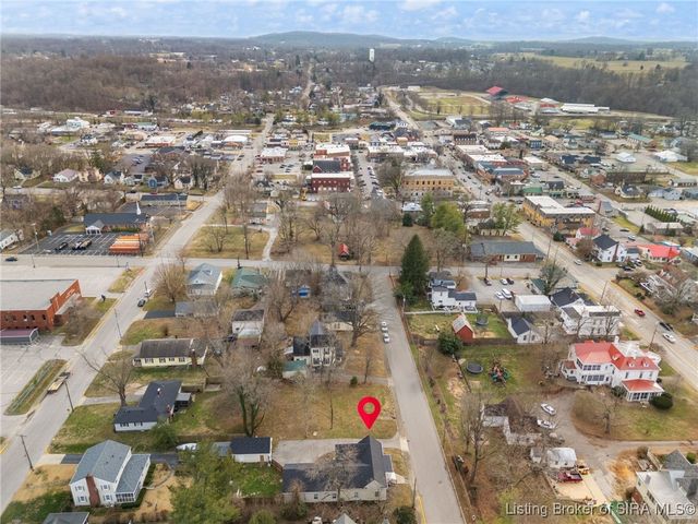 600 Farquar Avenue, Corydon, IN 47112