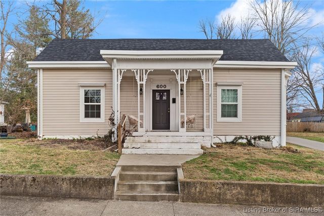 600 Farquar Avenue, Corydon, IN 47112