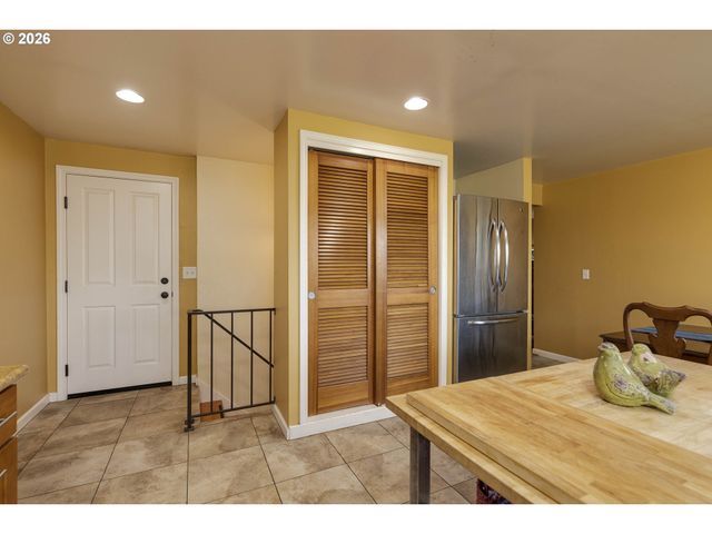 8815 Se 28TH Ave, Milwaukie, OR 97222