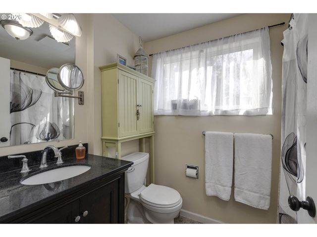 8815 Se 28TH Ave, Milwaukie, OR 97222