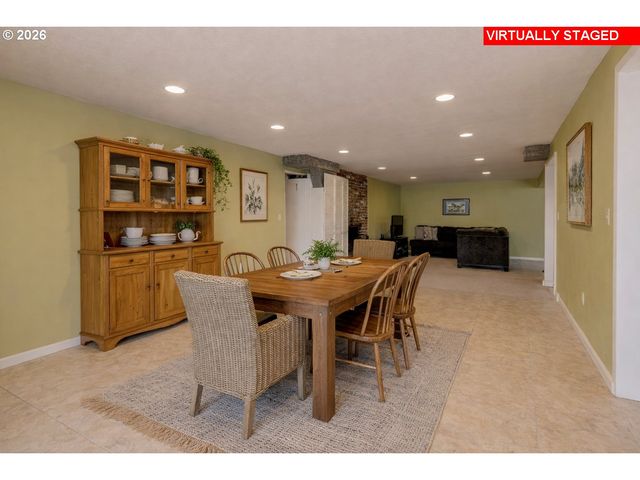 8815 Se 28TH Ave, Milwaukie, OR 97222