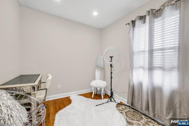 39-14 Sunderland Drive, Fair Lawn, NJ 07410