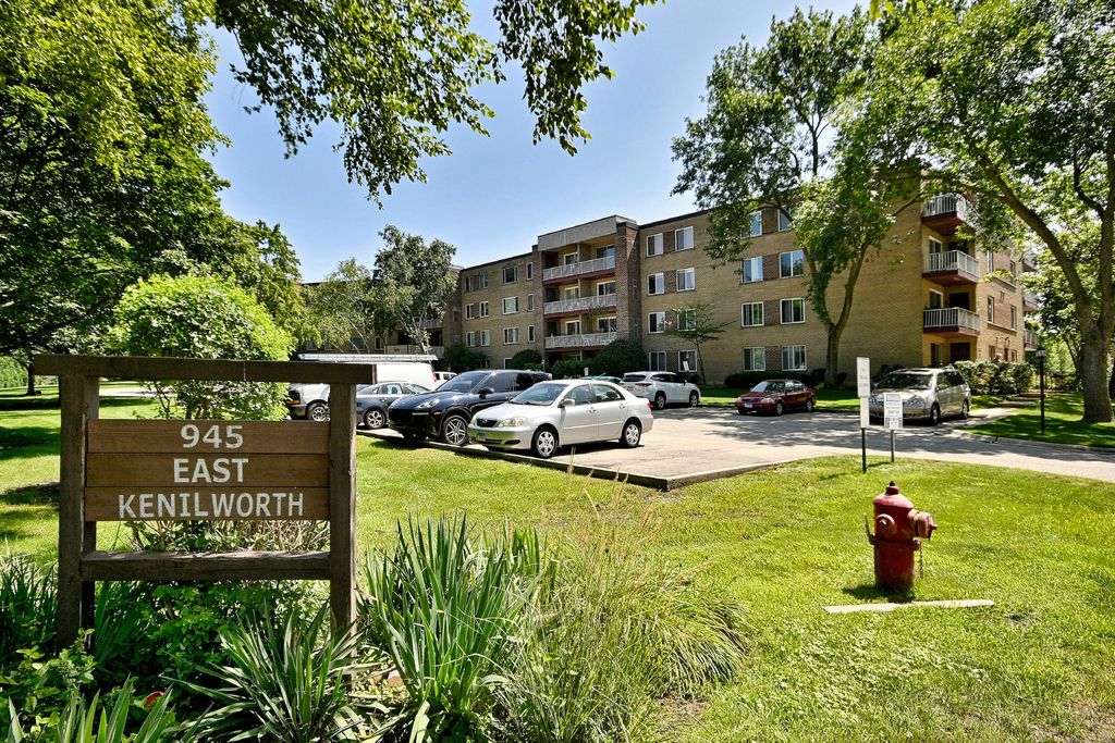 945 E Kenilworth Avenue 325, Palatine, IL 60074 — photo 2