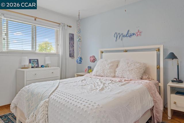 6657 Waverly Rd, Martinez, CA 94553
