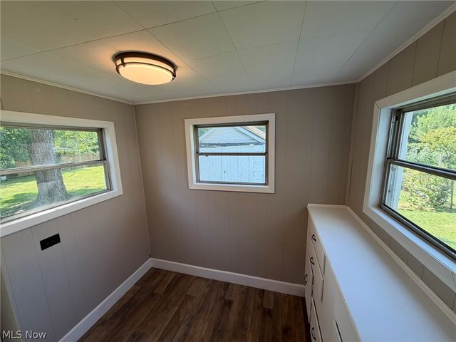 412 Iddings Avenue SE, Warren, OH 44483