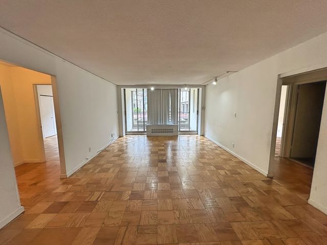 99 Pond Ave 222, Brookline, MA 02445