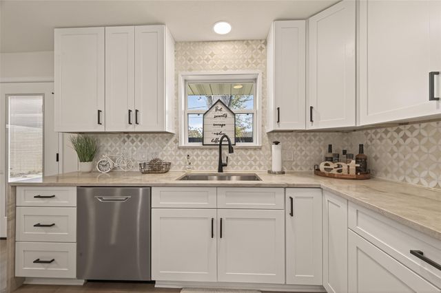 1822 Millwood Drive, Houston, TX 77008